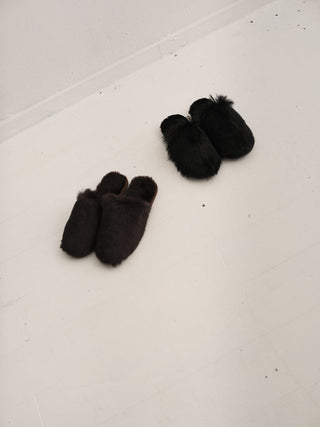 Envelope1976 Lodge slippers Shoes Dark brown