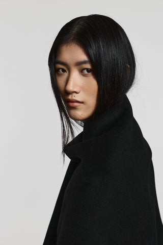 Envelope1976 Cape coat Coat Black